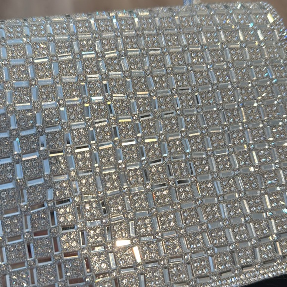 BNwT Lulus Glittering Direction Silver Rhinestone Handbag Clutch Bridal - Picture 8 of 8